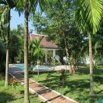 B_SwimmingPool.jpg B_SwimmingPool.jpg