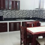 E_Kitchen.jpg E_Kitchen.jpg