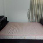 H_Bedroom.jpg H_Bedroom.jpg